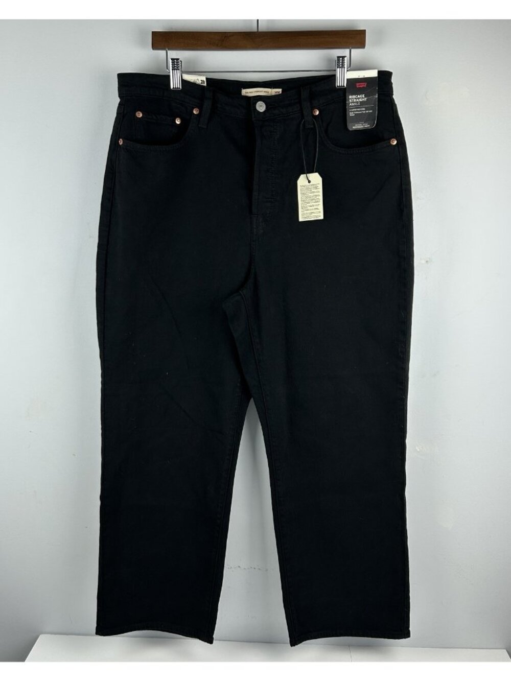 Levi’s Ribcage Straight Ankle Super High Rise (Plus Size Range) Size 14 M BNWT